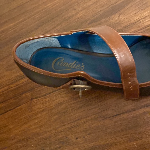 Candie’s shoes - Picture 4 of 4